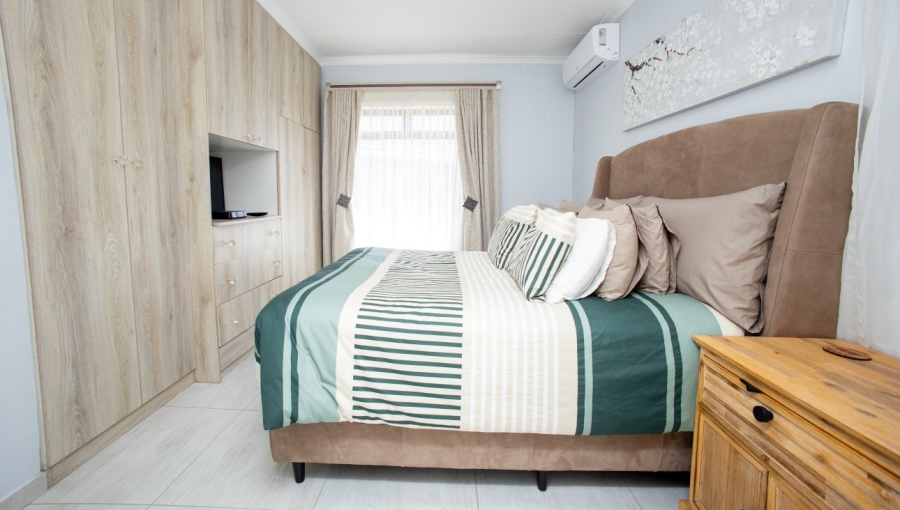 3 Bedroom Property for Sale in Kidds Beach Eastern Cape